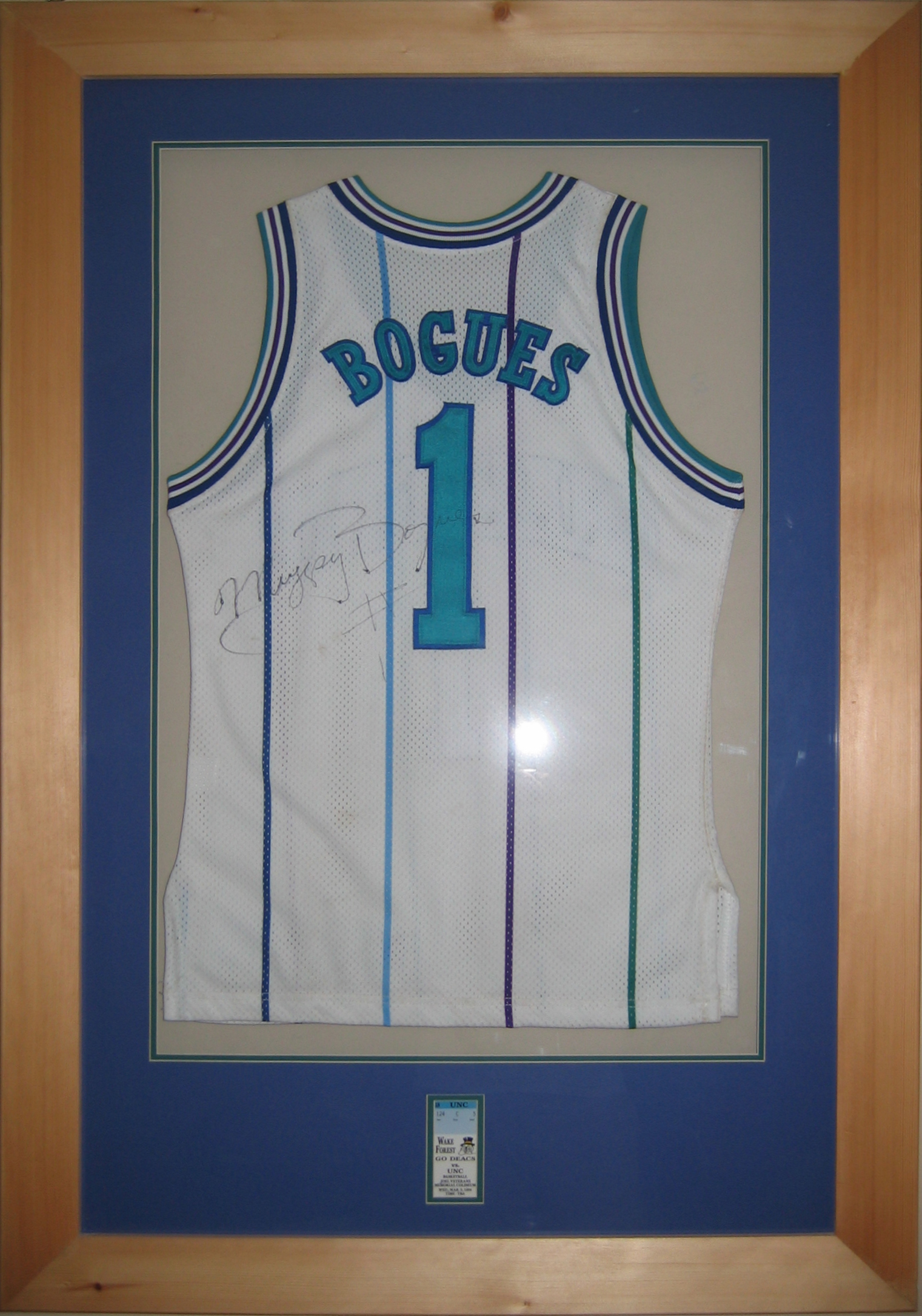 Muggsy Bogues Frame